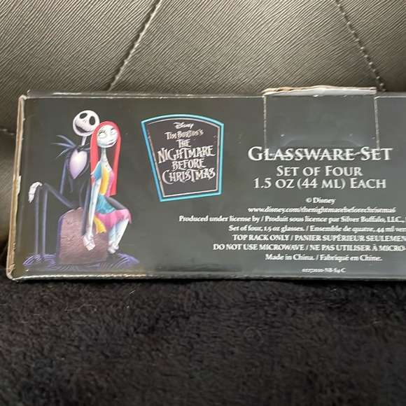 Disney Nightmare Before Christmas shot glasses. Set of 4. Size- 1.5 oz. - Picture 3 of 3